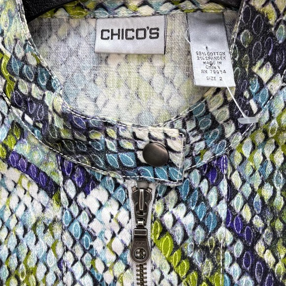 Chicos Moto Style Snake Denim Style Jacket Medium Coat Size 2 - Picture 3 of 5